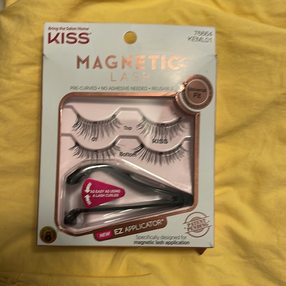 Eyelashes - Picture 5 of 8